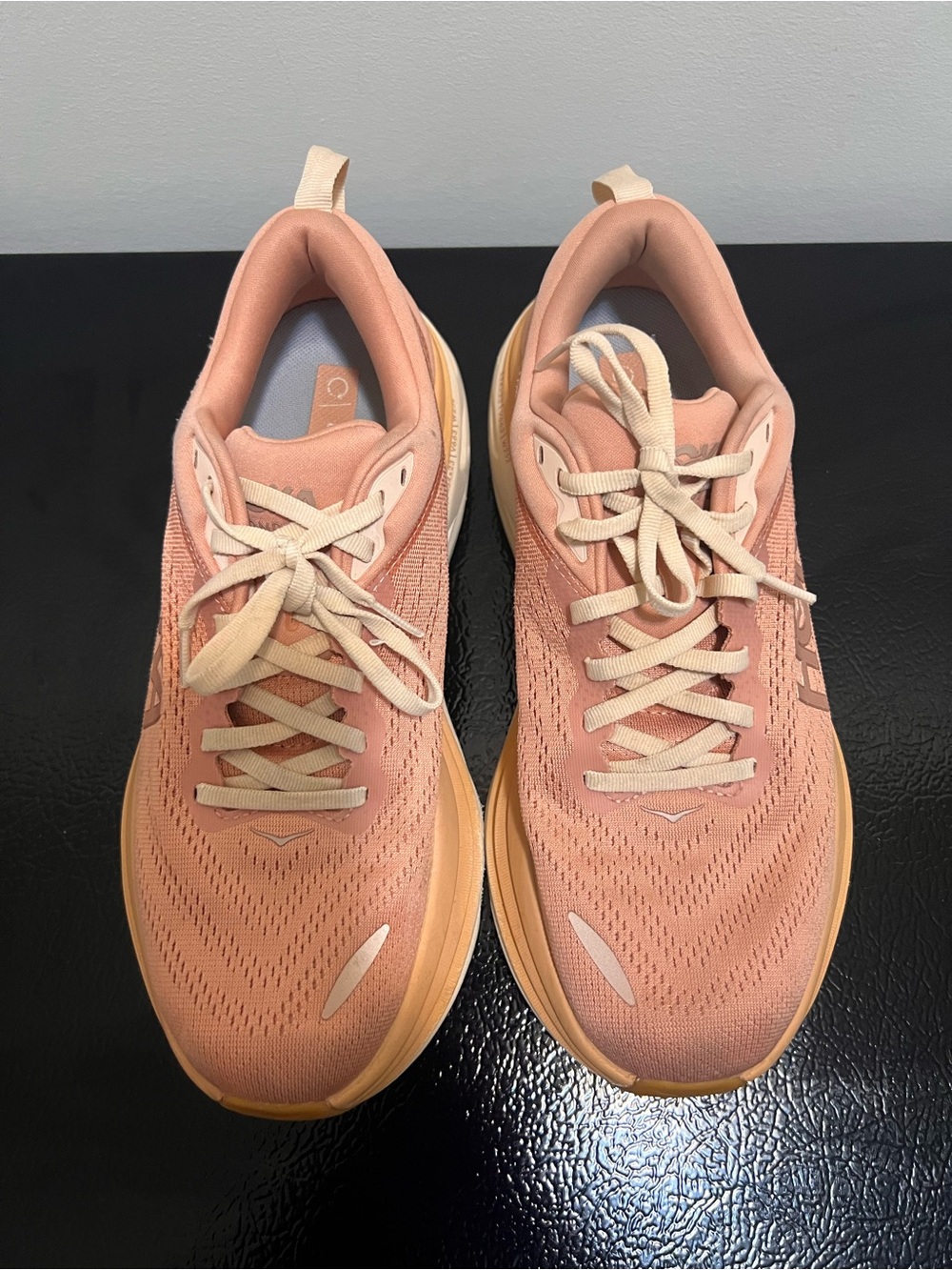 Hoka Women's Bondi 8 sneakers in the Sandstone/Cream colorway Size 9.5 - Picture 3 of 7